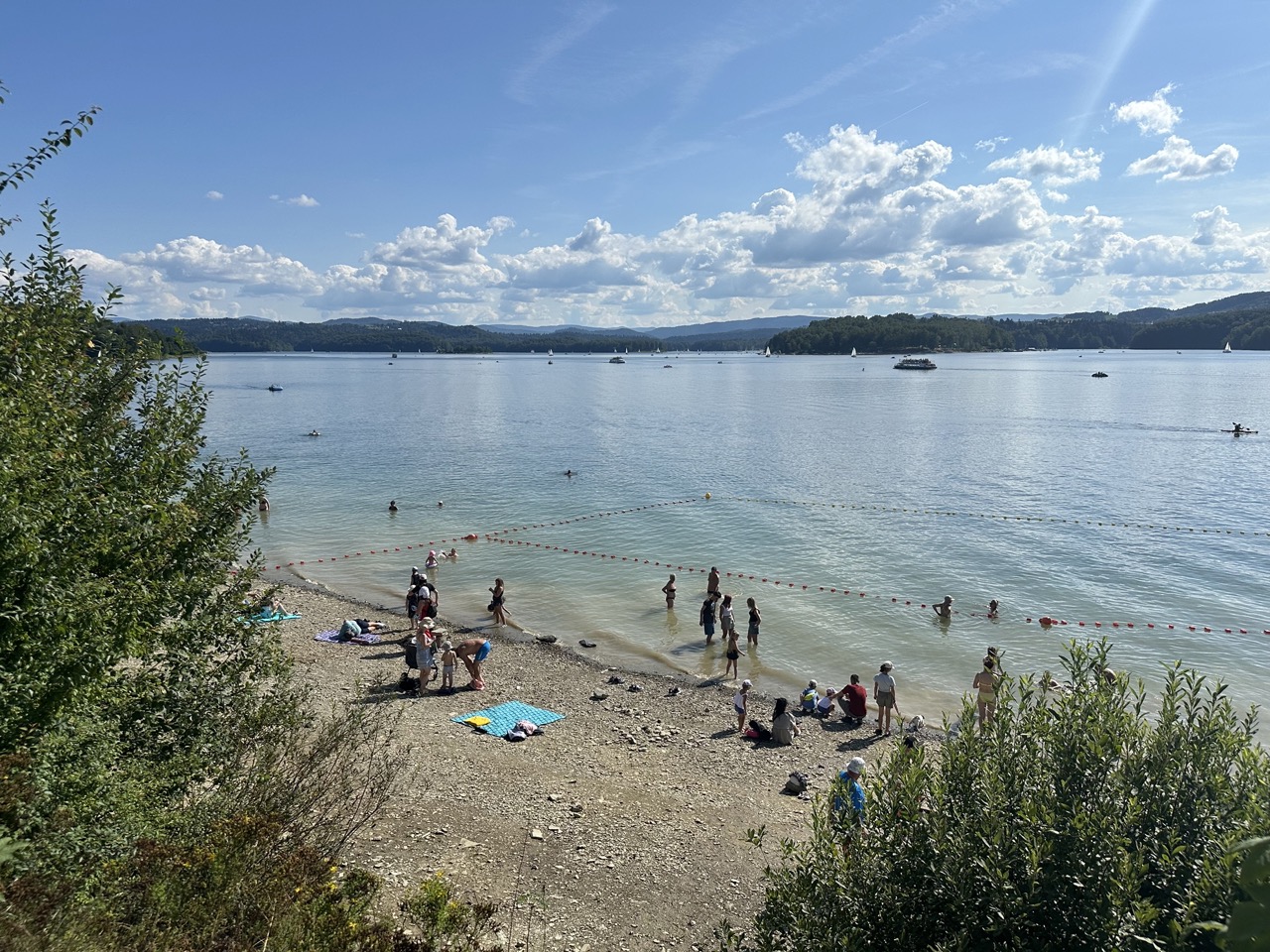 Ośrodek wypoczynkowy Bungalow Camping Bieska Osada Solina Bieszczady- Jezioro Solińskie kąpielisko